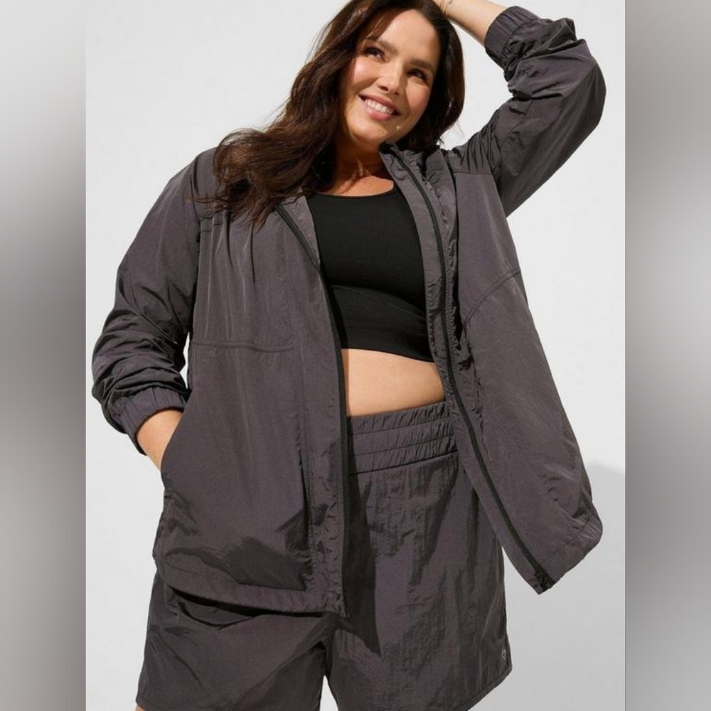 Torrid Happy Camper Gray Satin Nylon Active Jacket Converts to Fanny Pac…